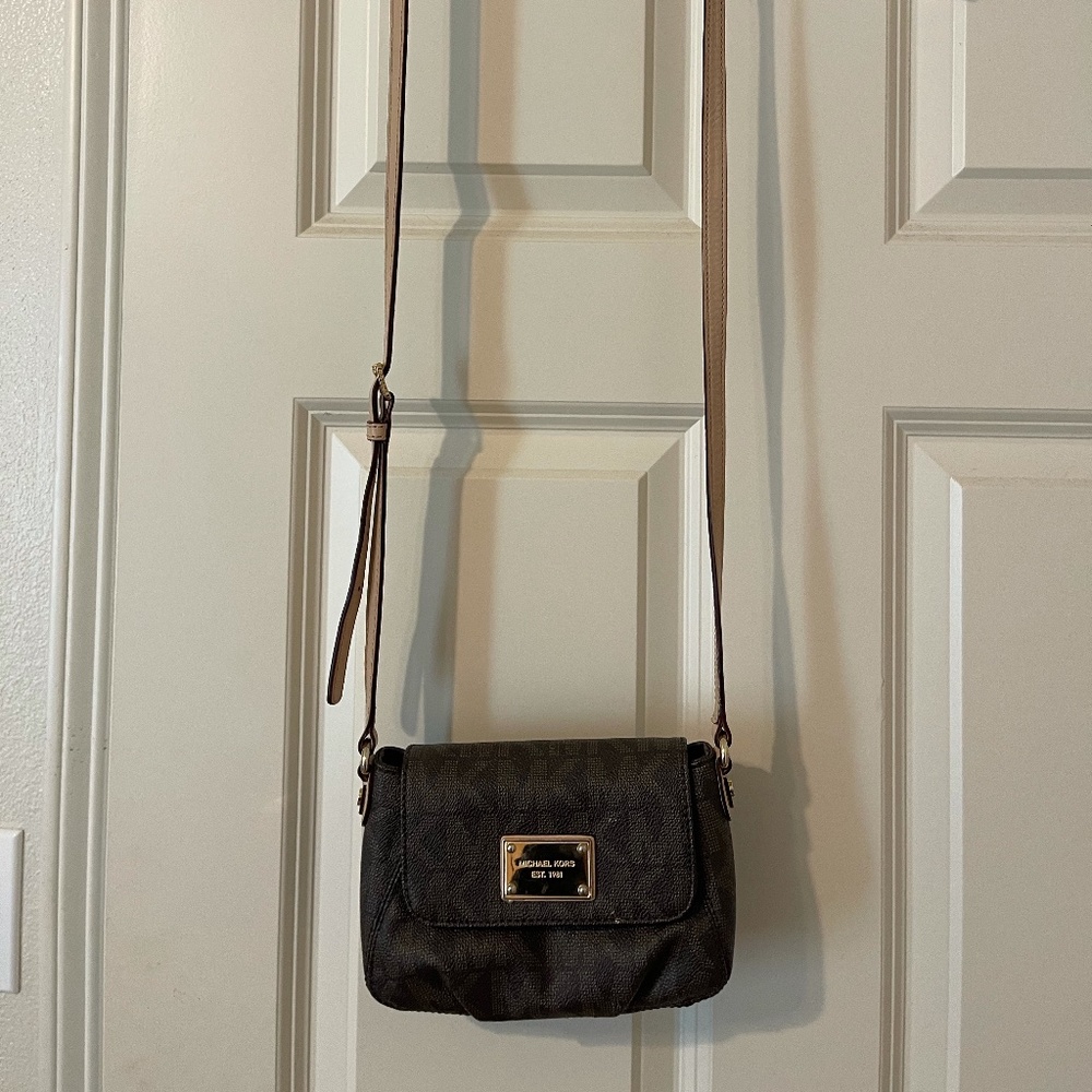 Michael Kors Crossbody